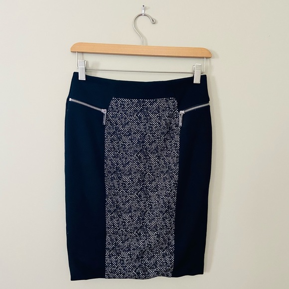 Michael Kors Dresses & Skirts - 🤎Michael Kors animal print skirt